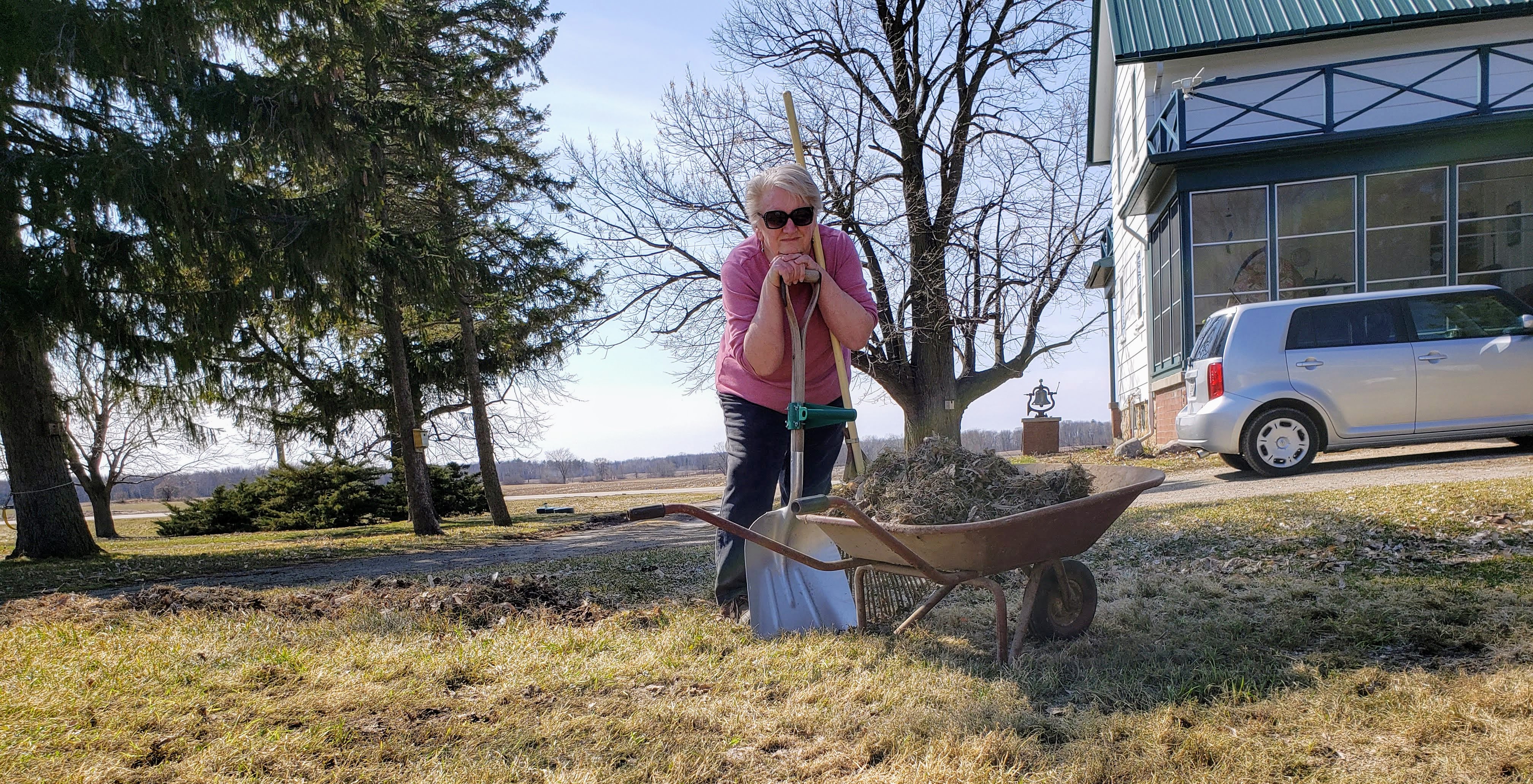 yard-work-on-the-farm-susan-manzke